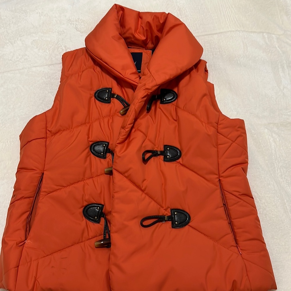 Nautica orange puffer vest great condition like new